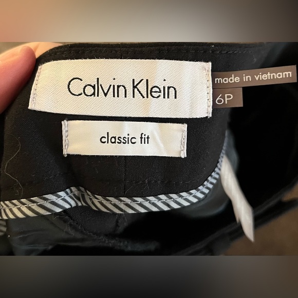 Calvin Klein Classic Fit 6 petite black - Picture 2 of 7